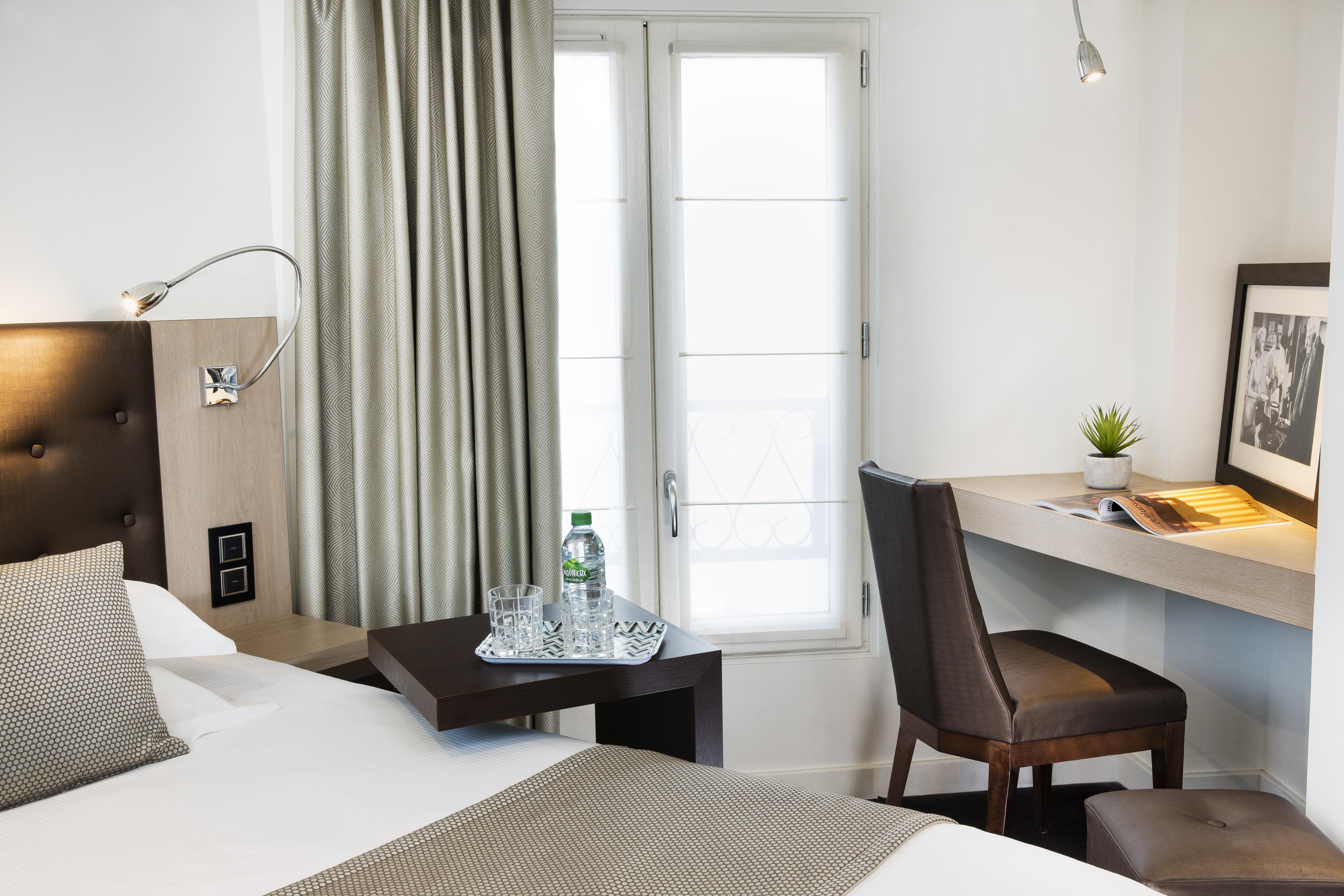 Hotel Maxim Opera Париж Экстерьер фото